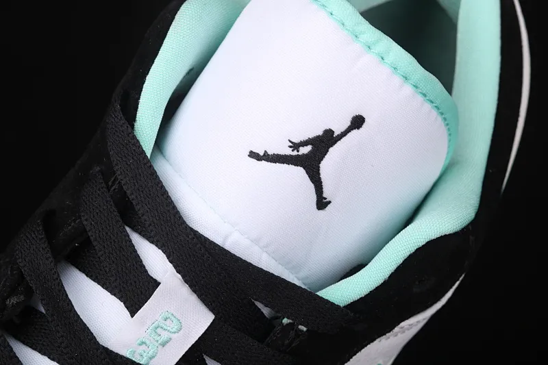 All categories Air Jordan Jordan series basketball shoes Air Jordan 1 Low New version Air Jordan 1 Low AJ1 Joe 1 low top leather cultural and leisure sports sneakers CQ9828-131